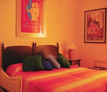 Bed Morelli 49 , Chiaia Bed & Breakfast Naples