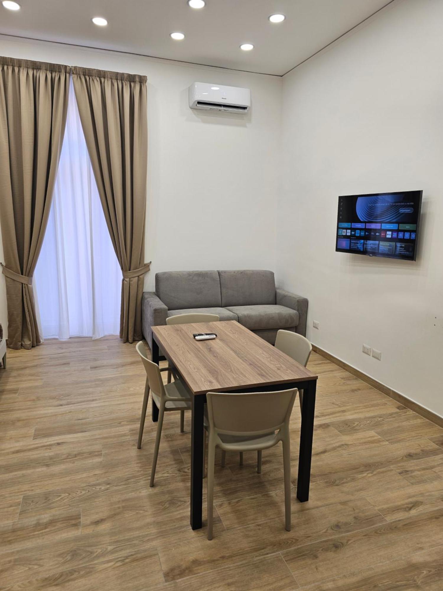 Toto E Peppino Luxury * Naples