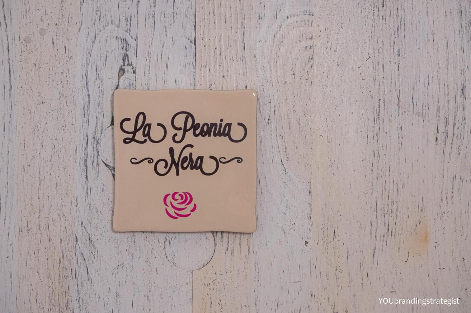 La Peonia *