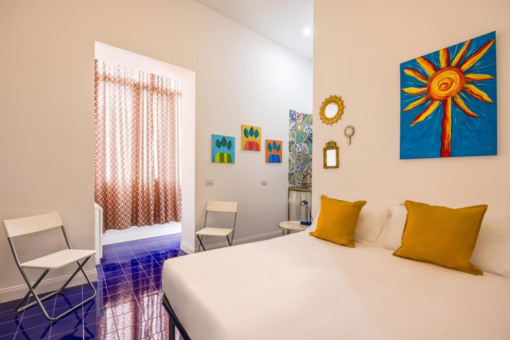 Apartment Piazza Miraglia - By Wonderful Italy Naples