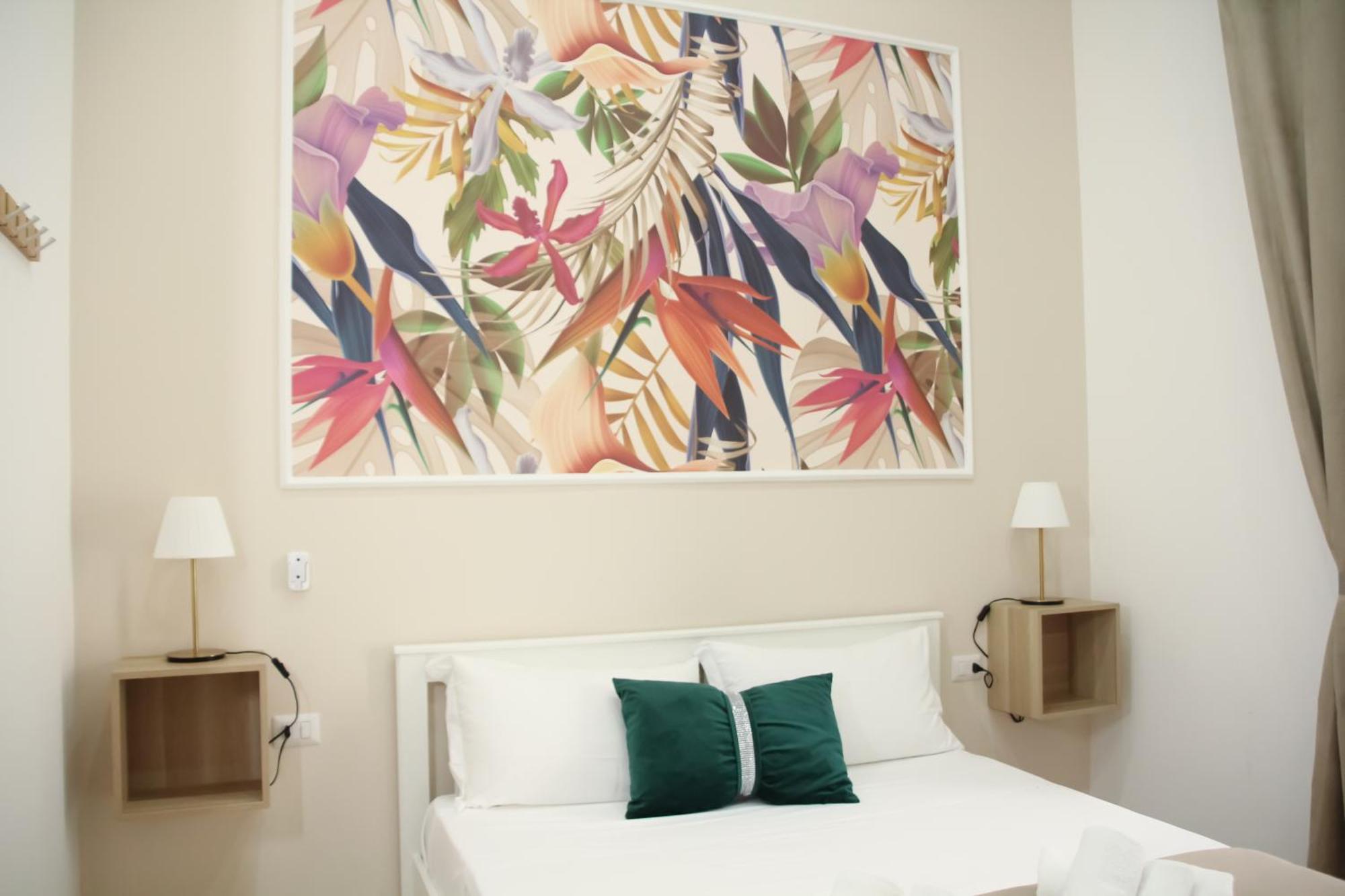 Vpm Train Station Guest house Naples