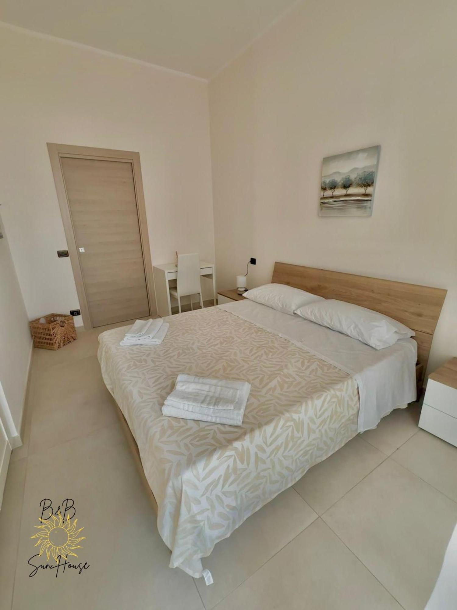 Sunhouse Bed & Breakfast Naples