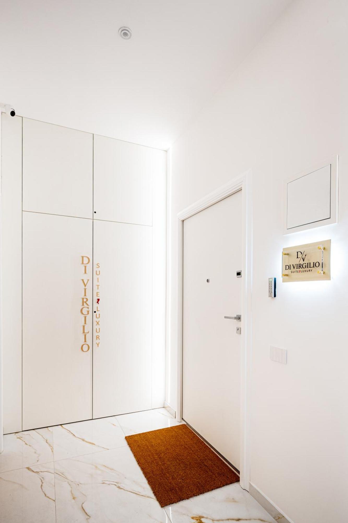 Di Virgilio Luxury Bed & Breakfast Naples