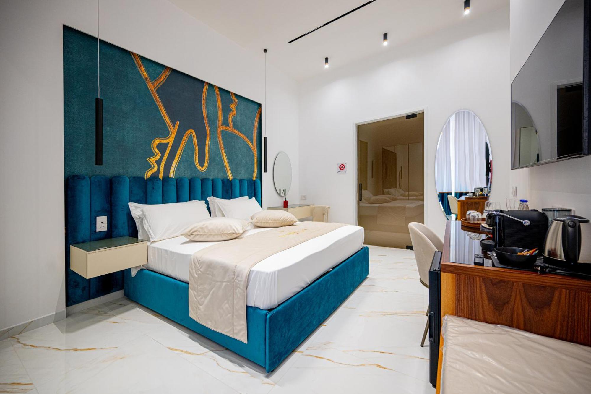 Di Virgilio Luxury * Naples