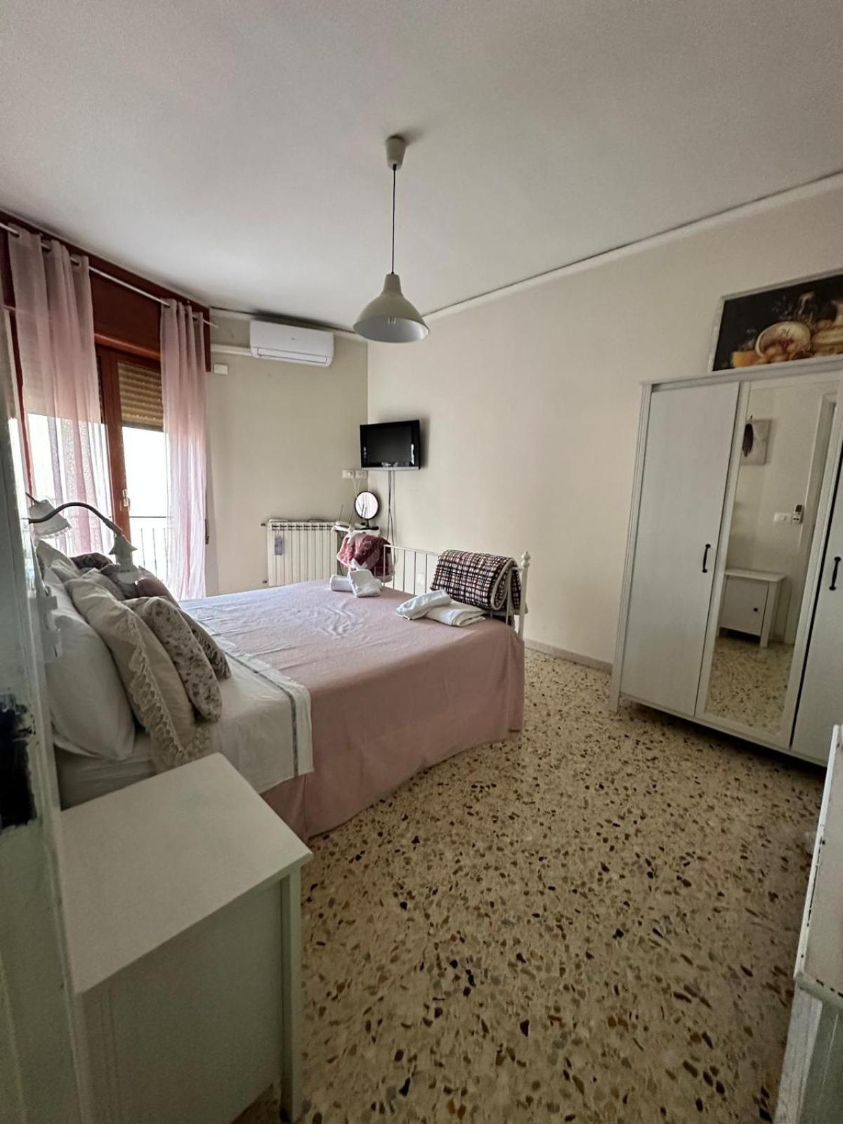 Il Centro Di * Naples