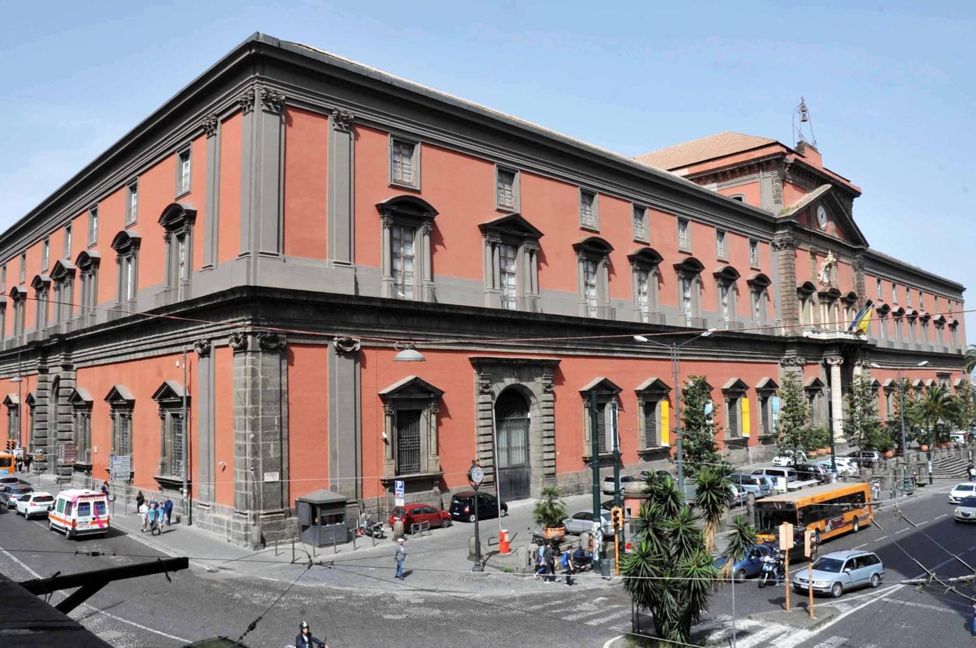 Salvatore Tommasi 43 Centro Storico Apartment *