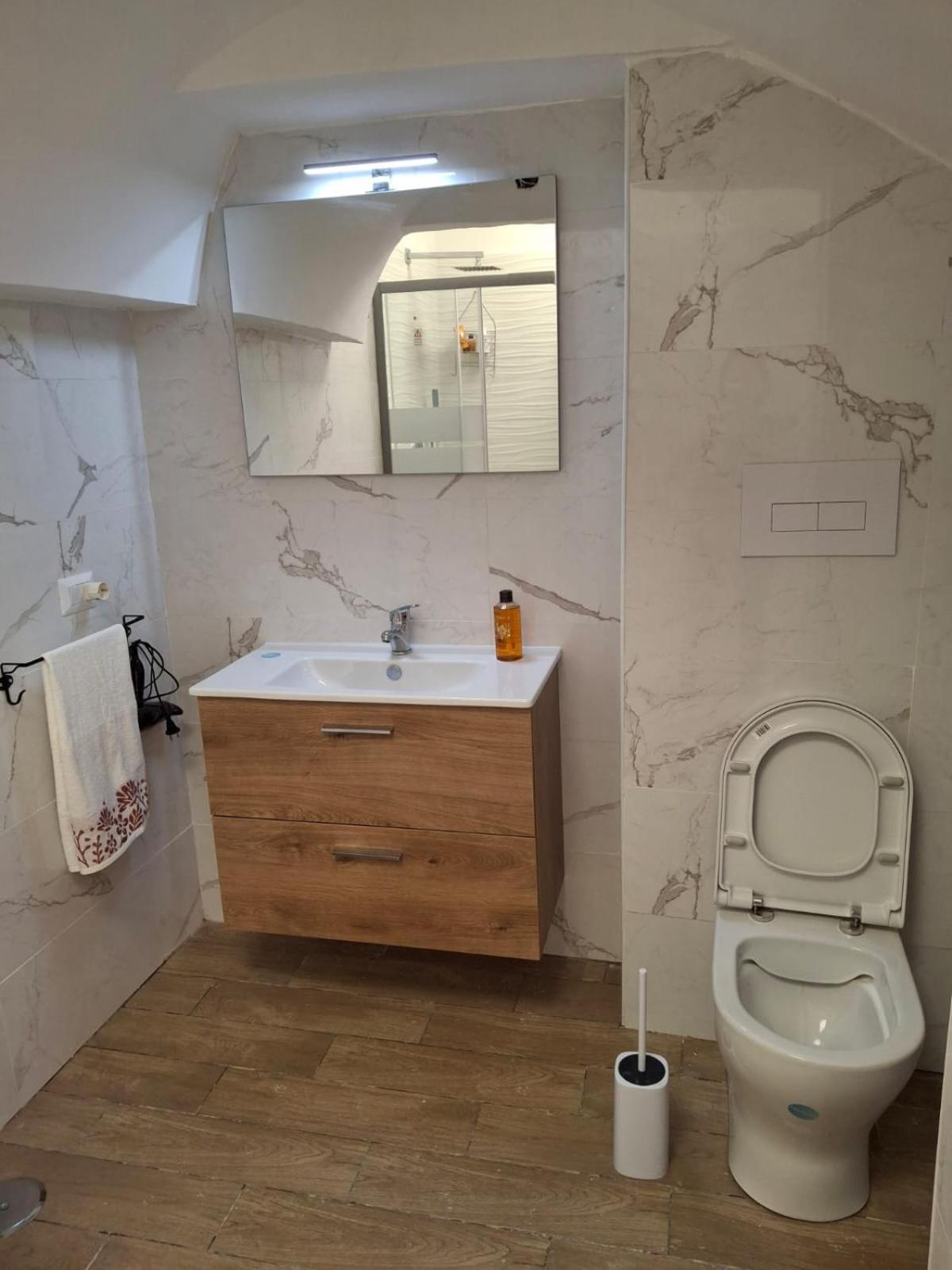 Apartment Salvatore Tommasi 43 Centro Storico Naples