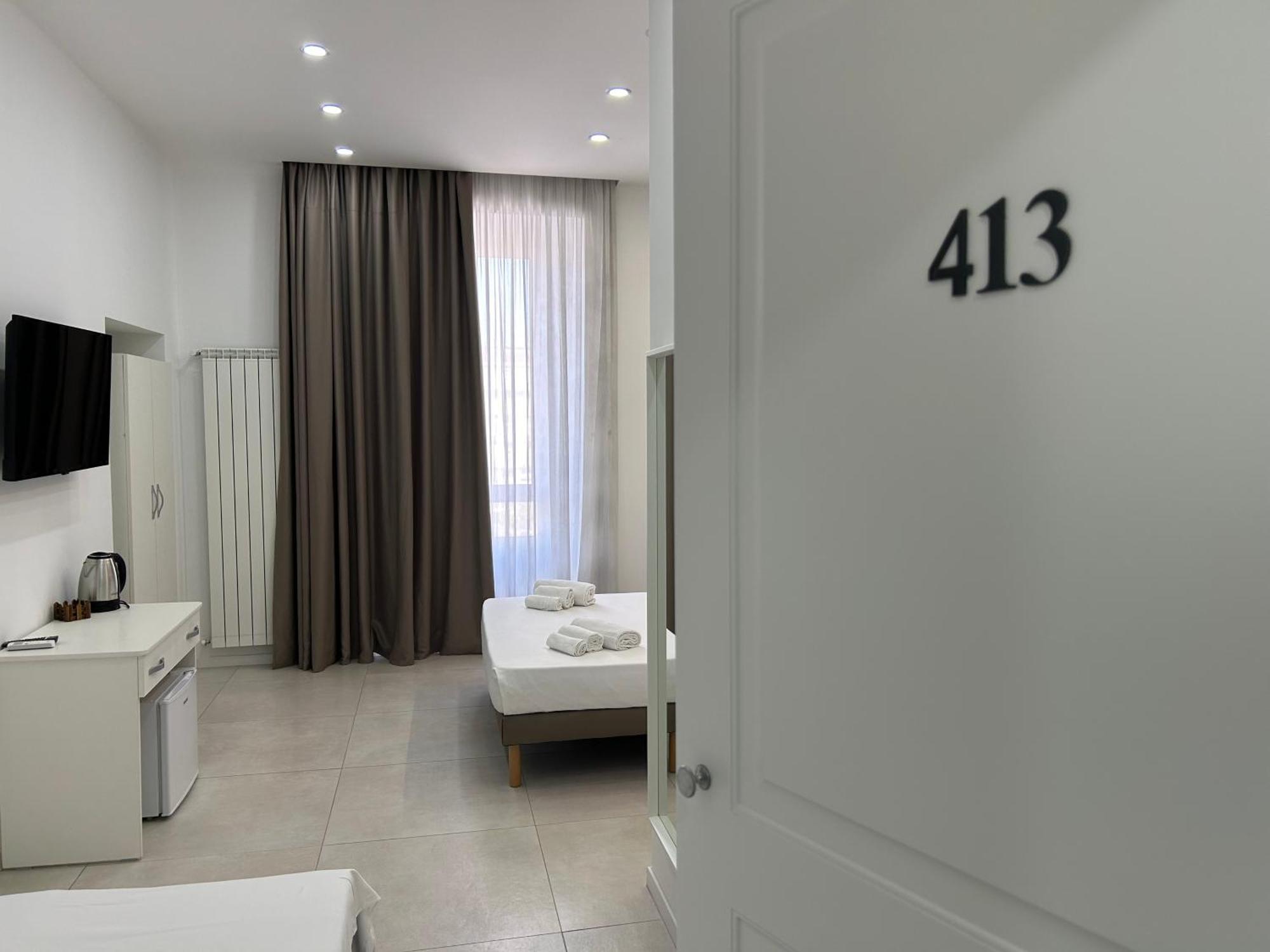 Enjoy Guest house *