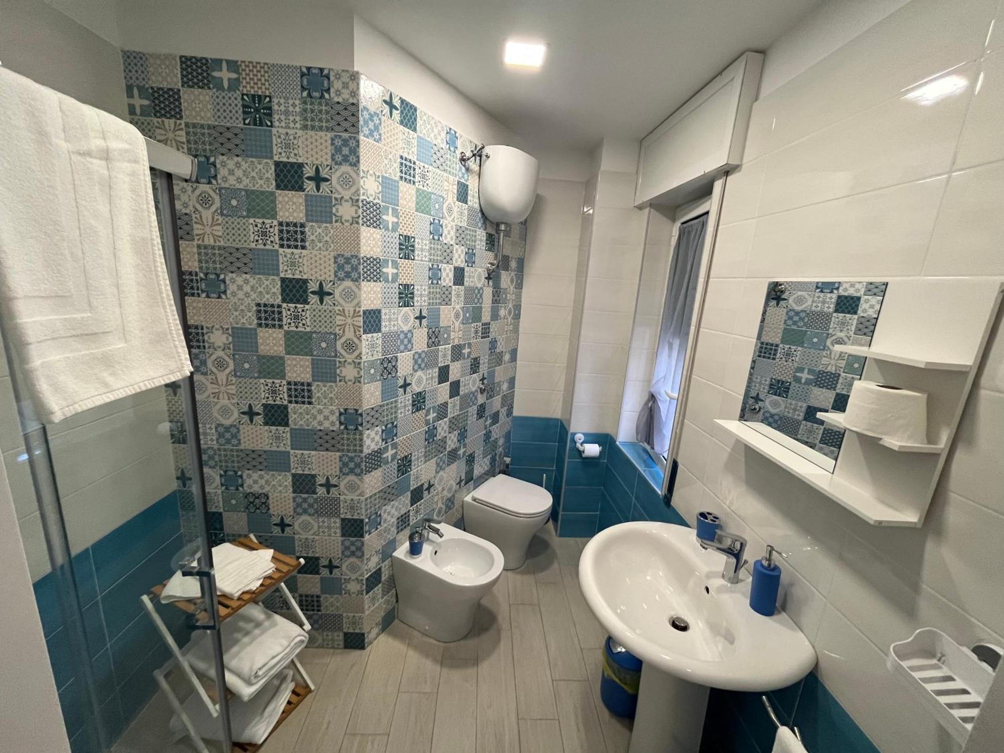 Guest house F Via Sementini Naples