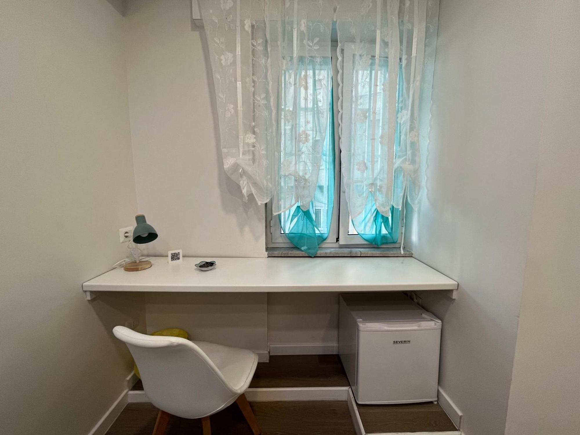 F Via Sementini Guest house Naples
