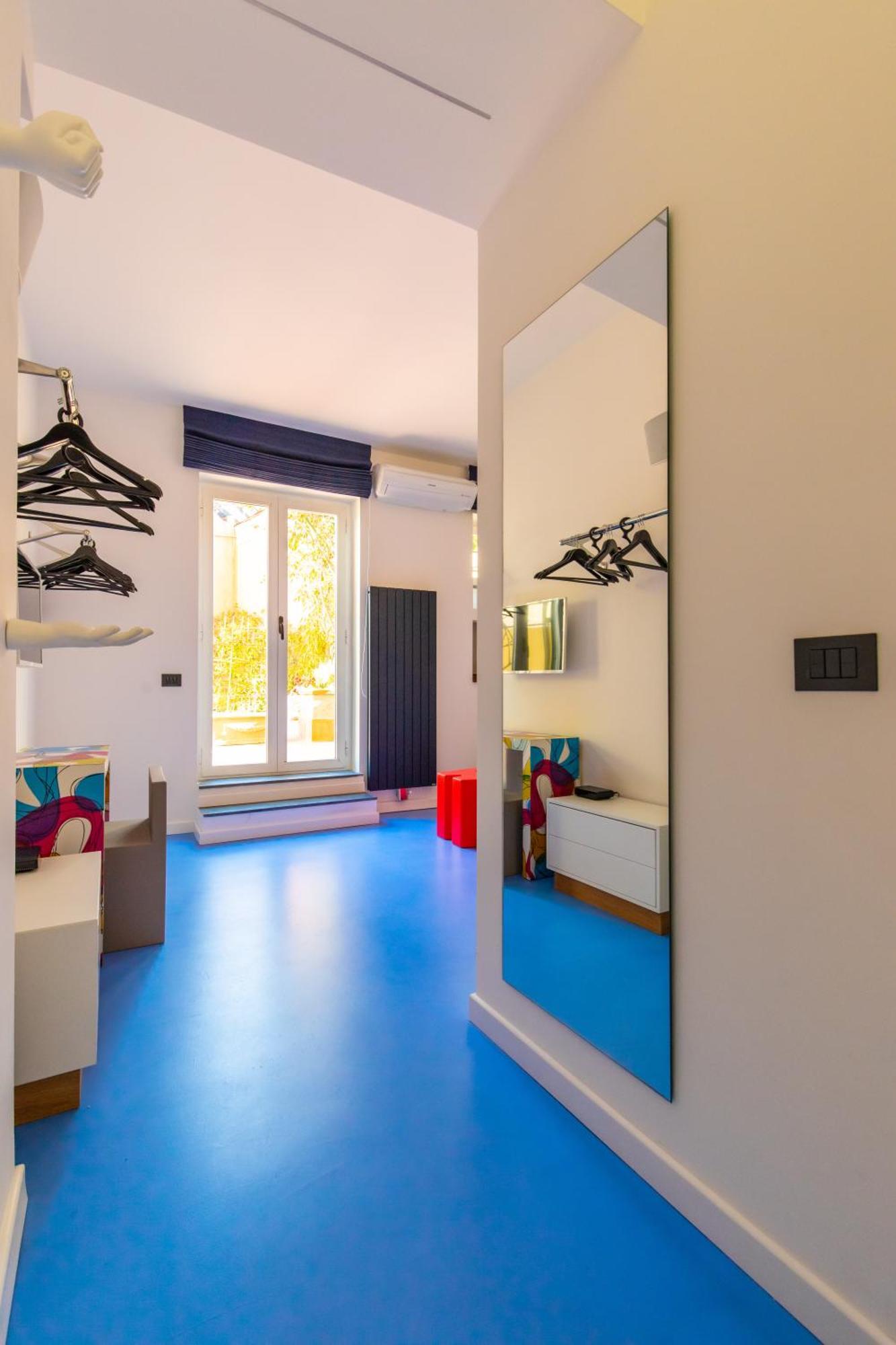 Amana Apartment *