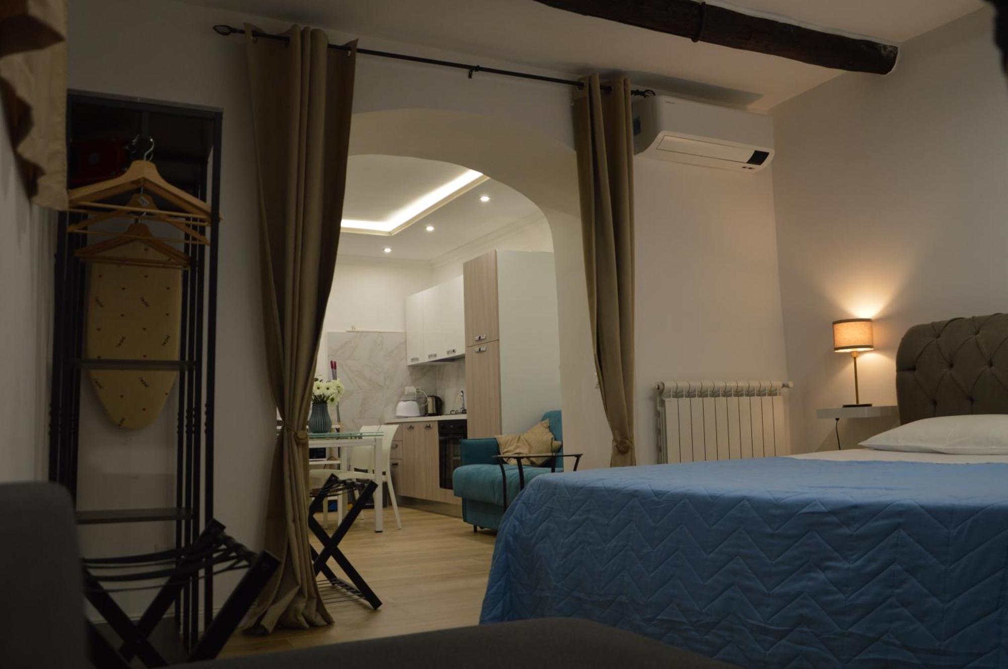 Bed & Breakfast House Vico Lungo A Toledo