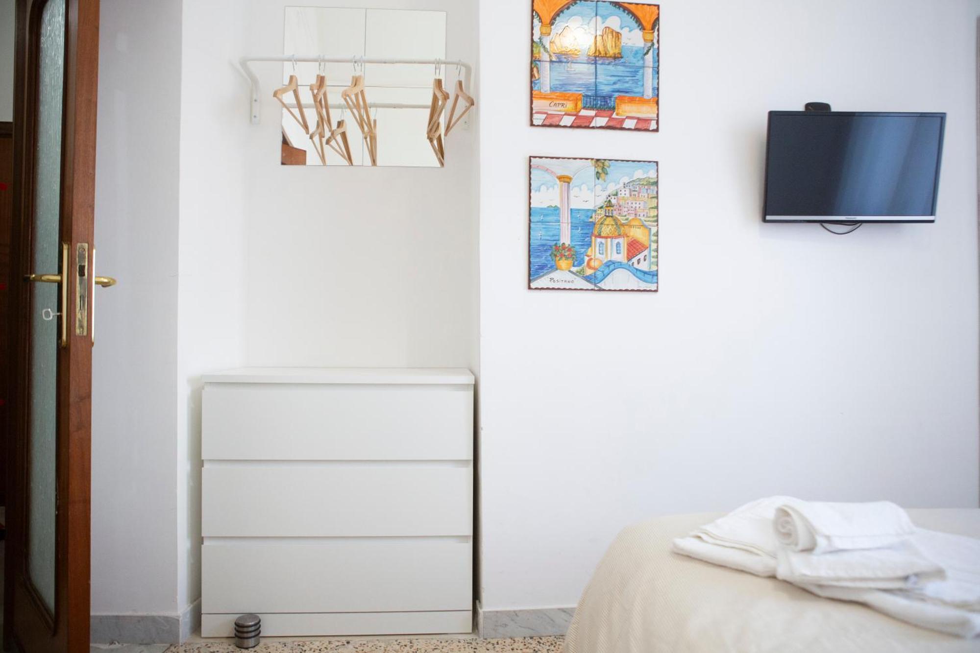 Etnuvio, Double In Bed & Breakfast *