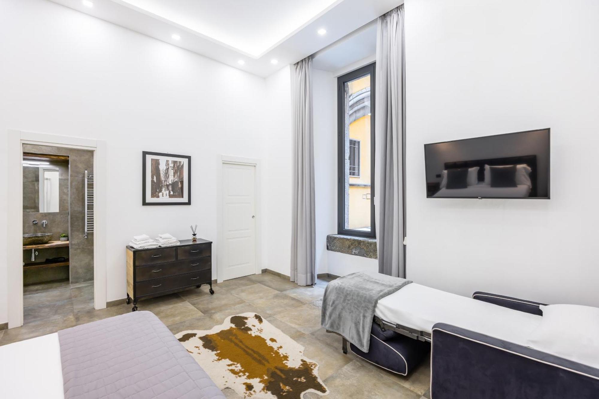 Apartment Palazzo Mormando - Industrial Naples