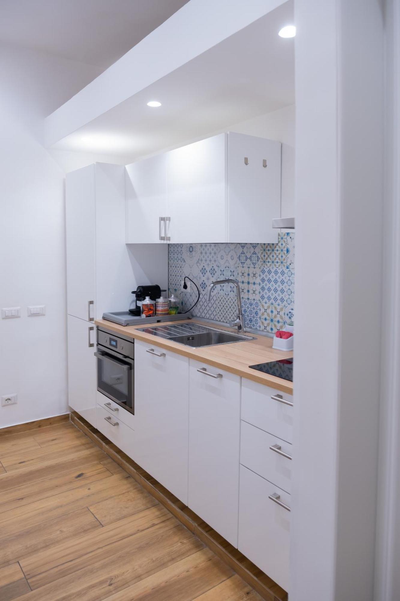 Apartment Colibri A Piazza Dante Naples