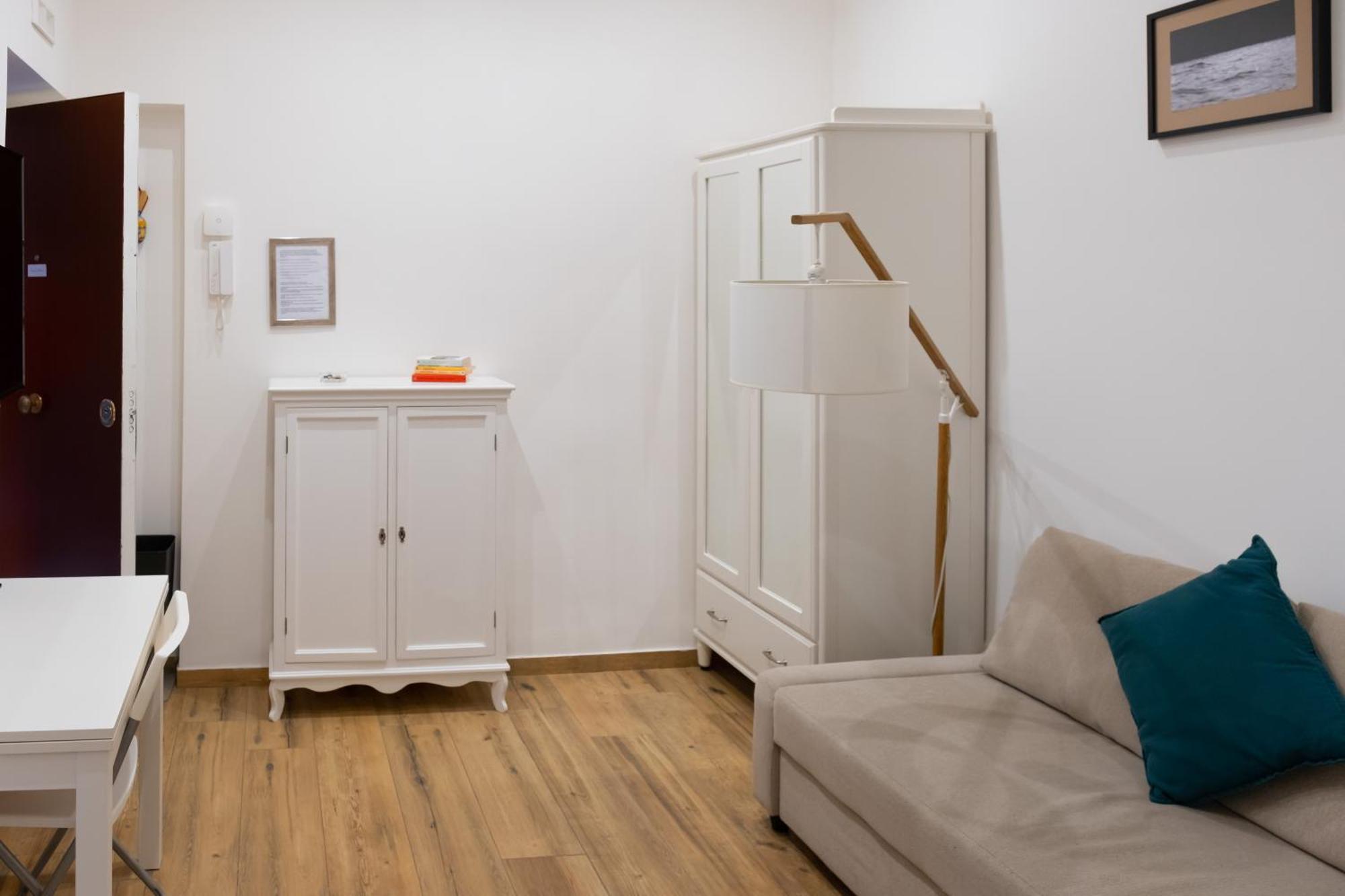 Apartment Colibri A Piazza Dante