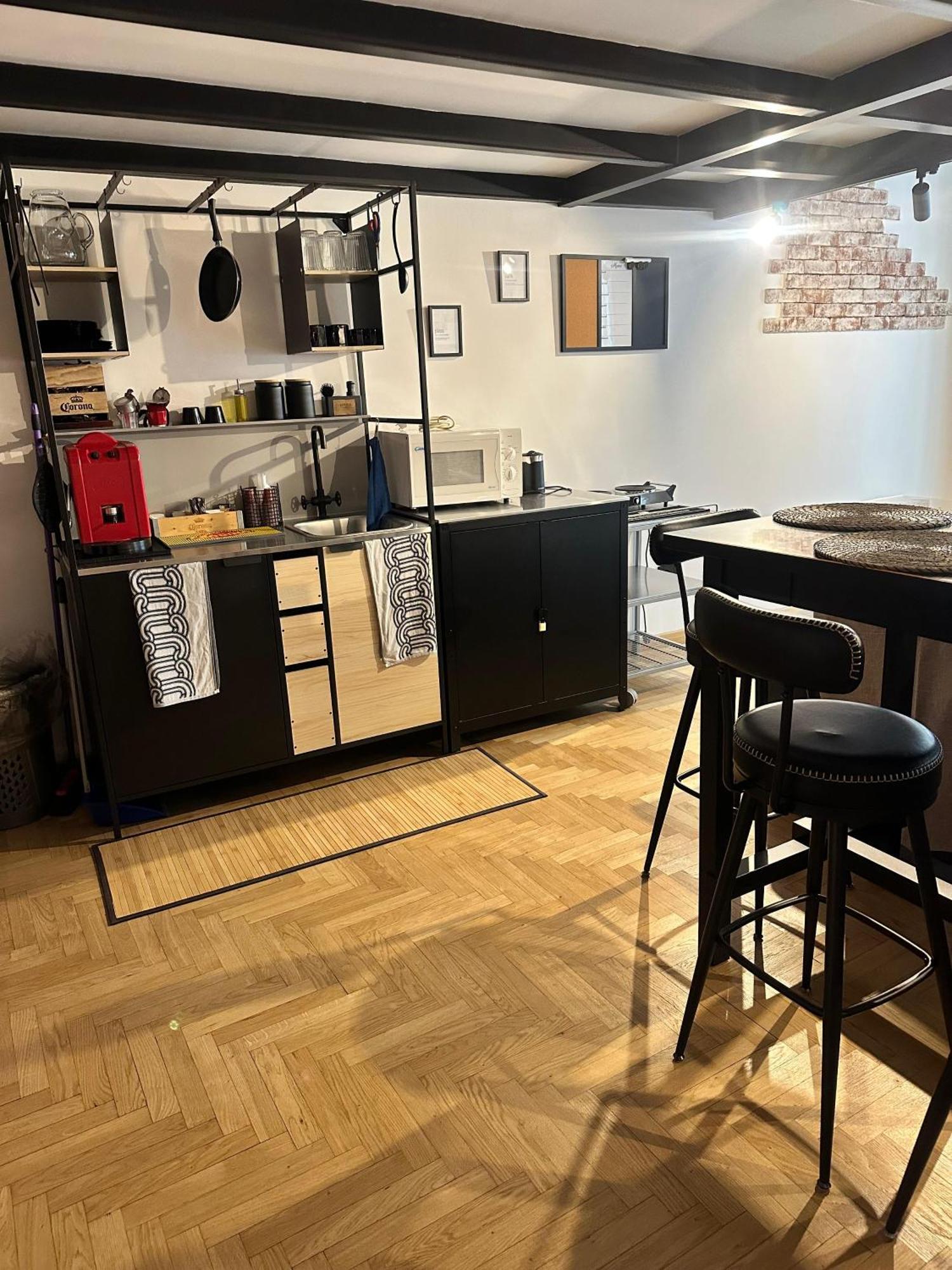 Delta Urban Loft * Naples