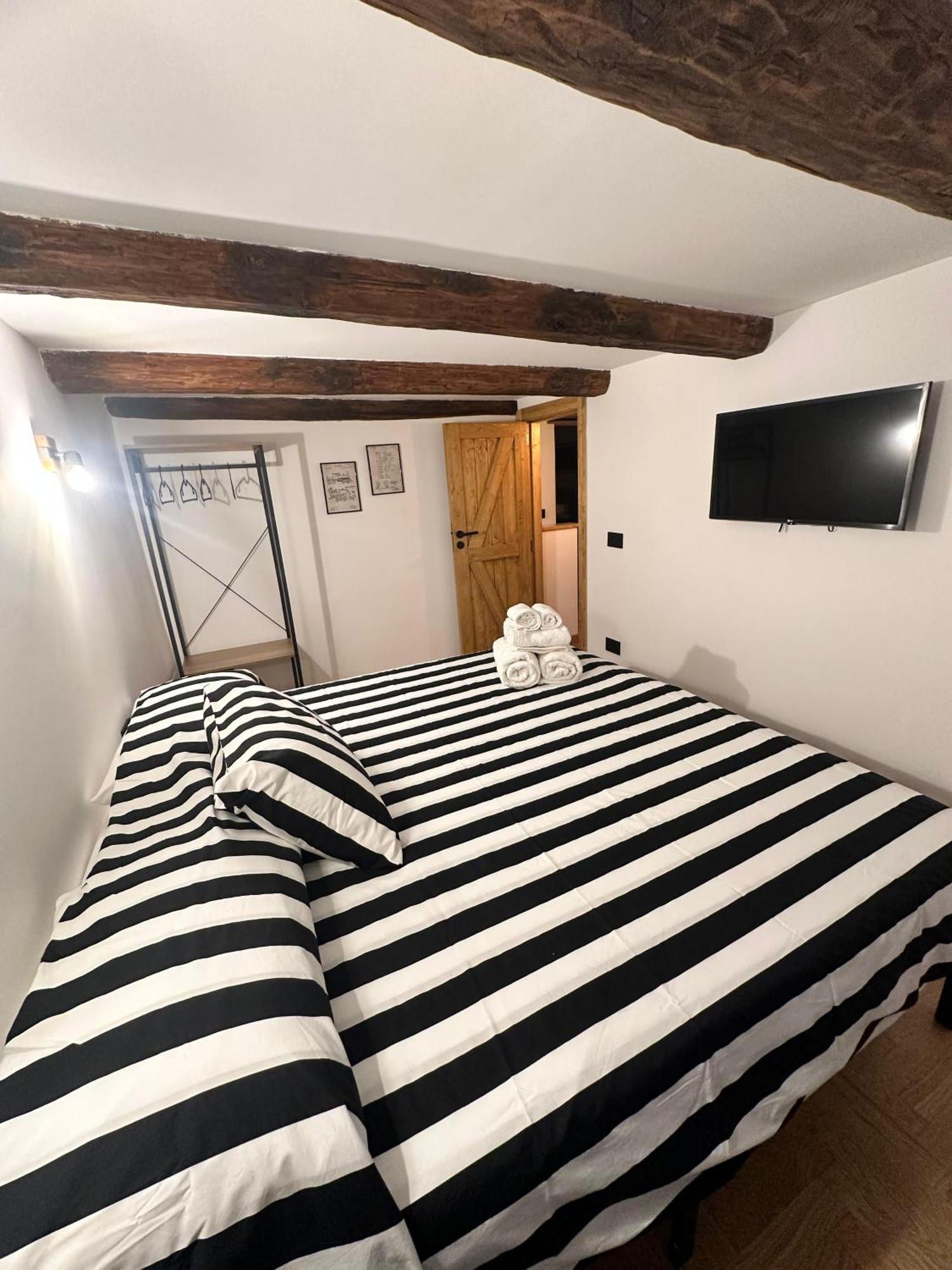 Delta Urban Loft Apartment *