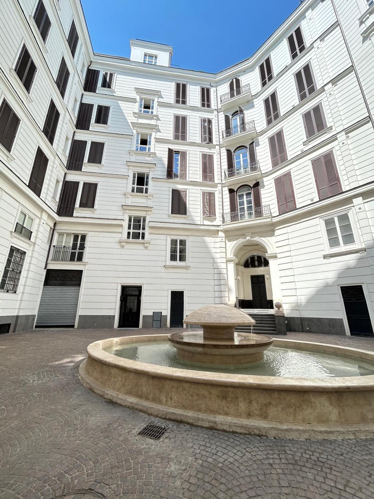Guli Luxury Naples