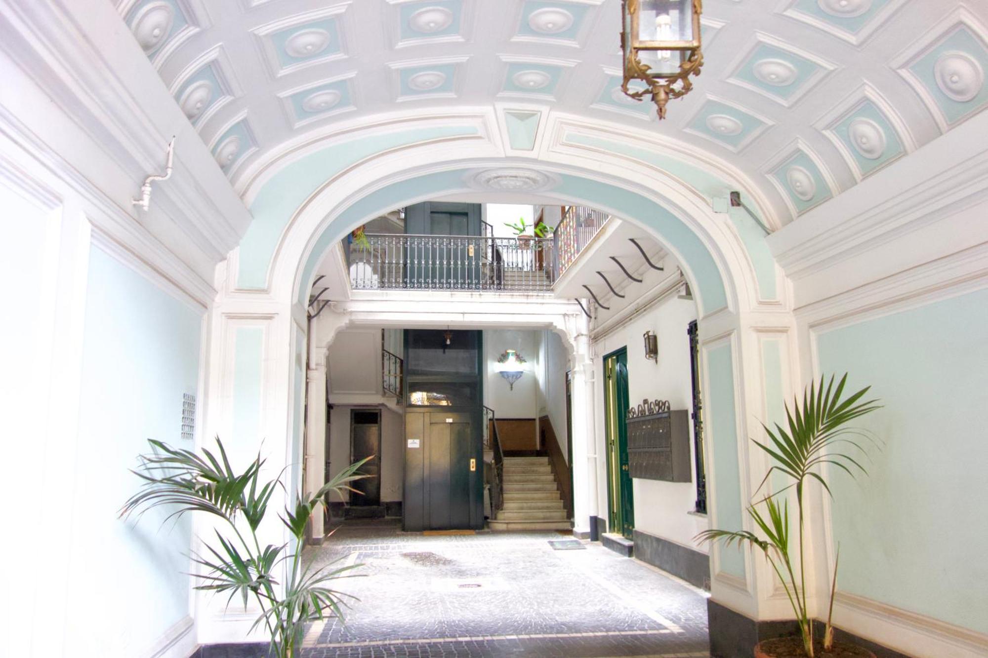 A26 - Premium In Apartment Naples