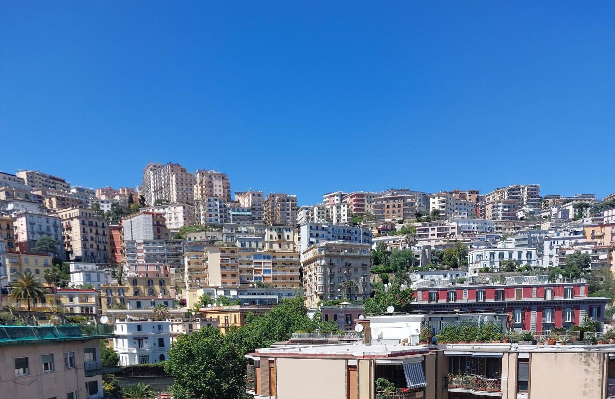 Bed & Breakfast Domus Schipa Naples