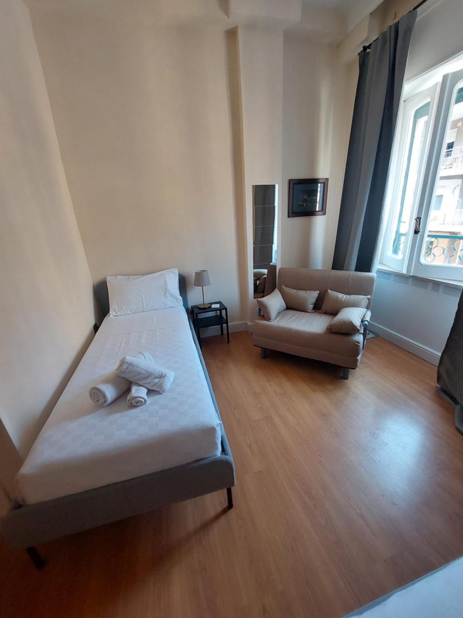 Domus Schipa Naples