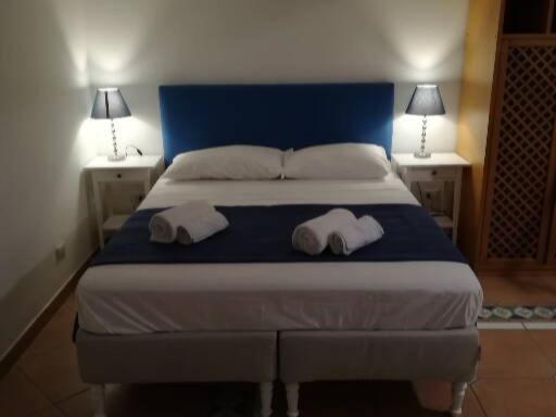Neapolis Port Bed & Breakfast
