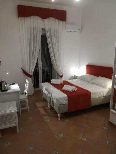 Bed & Breakfast Neapolis Port *