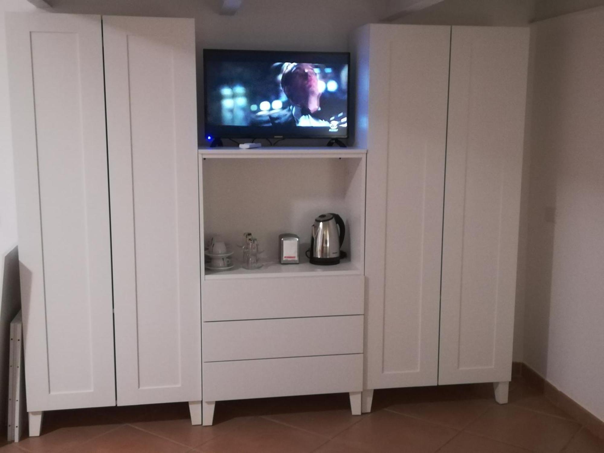 Neapolis Port Bed & Breakfast