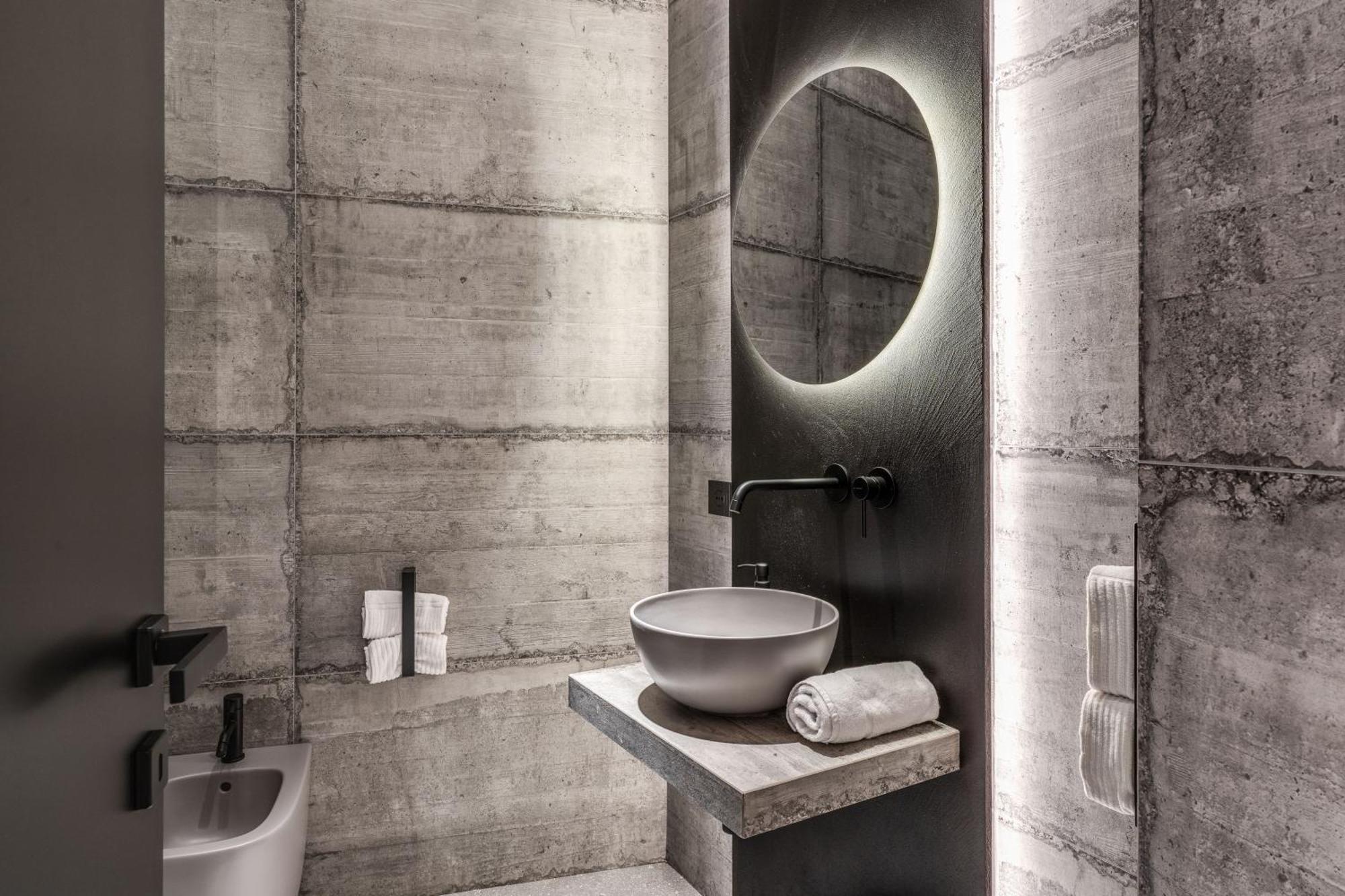 Apartment Gallery *