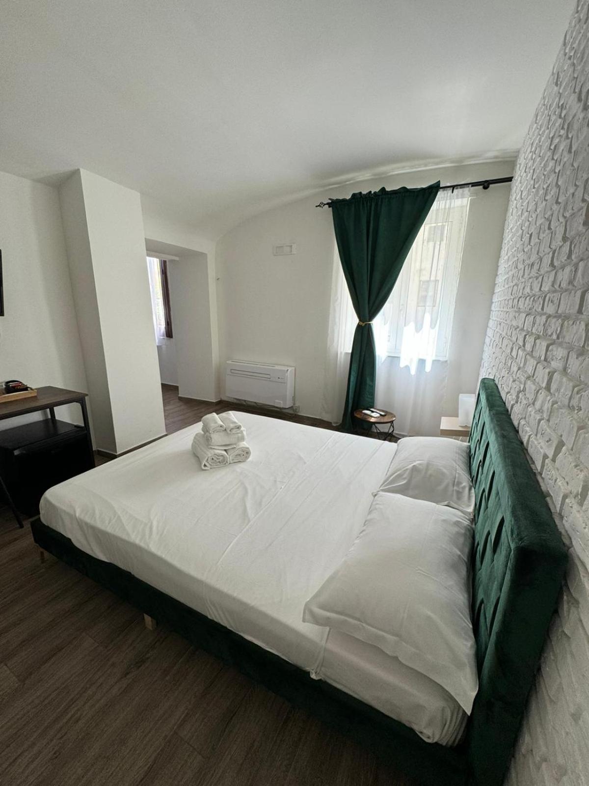 Palazzo Belmosto Bed & Breakfast