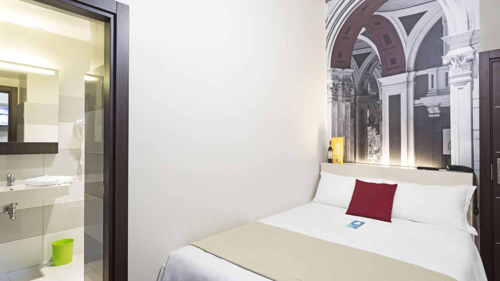B&B Hotel Napoli Hotel Naples
