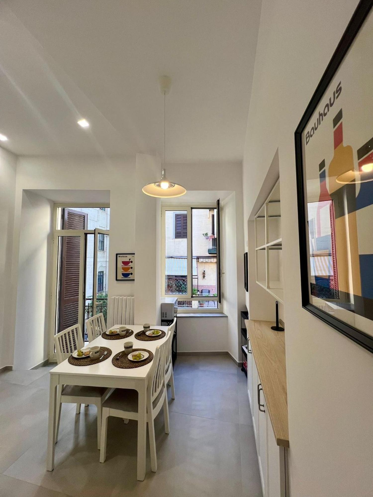 Apartment Elegant Vomero Hideaway - Family Friendly