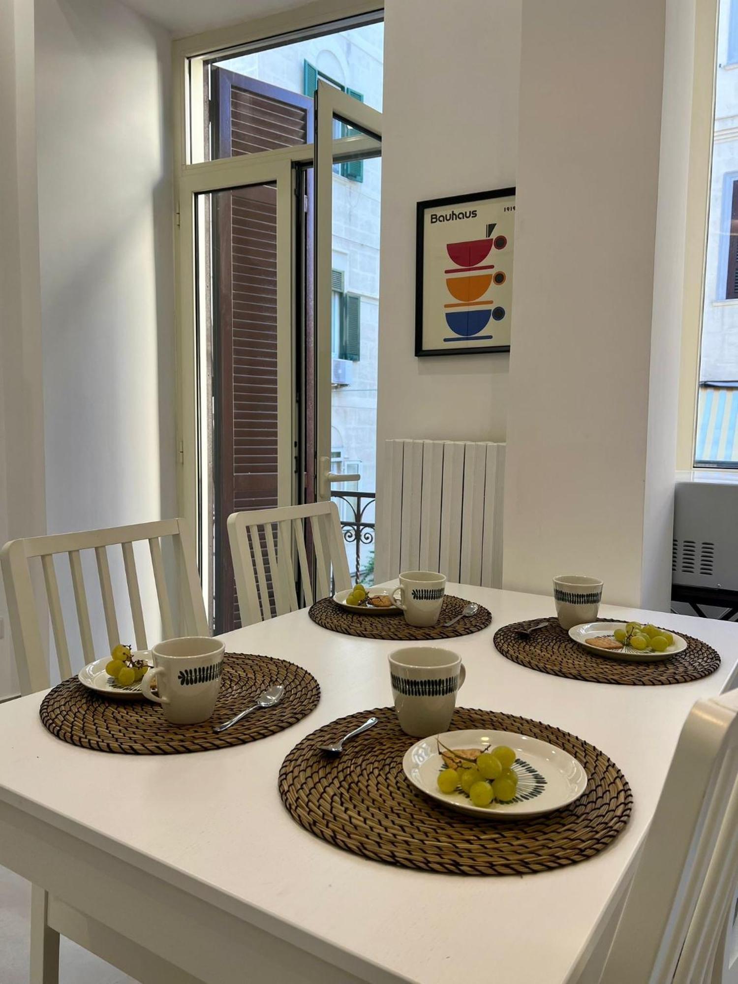 Apartment Elegant Vomero Hideaway - Family Friendly