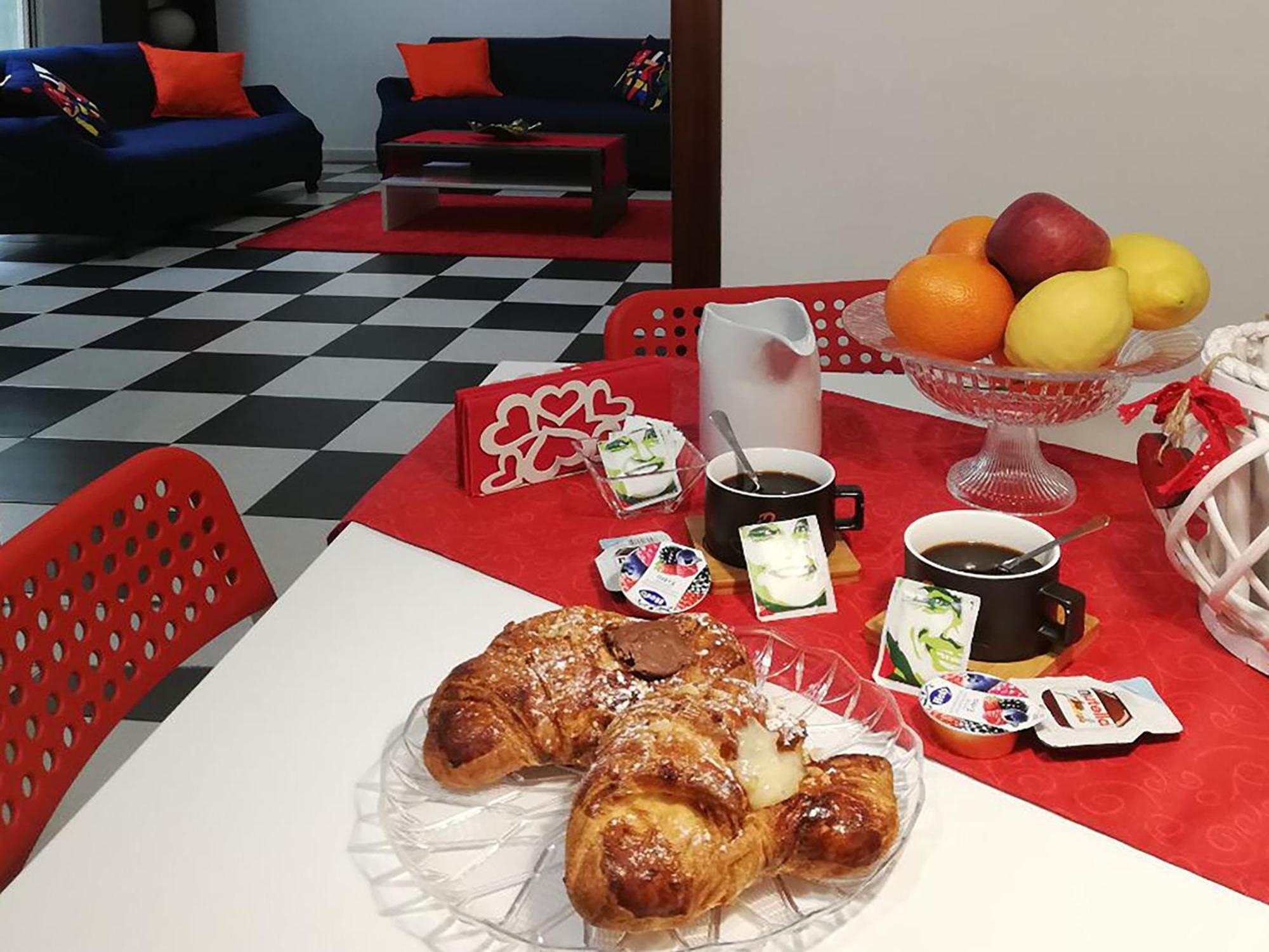 Apartment Mb Intera Casa Naples