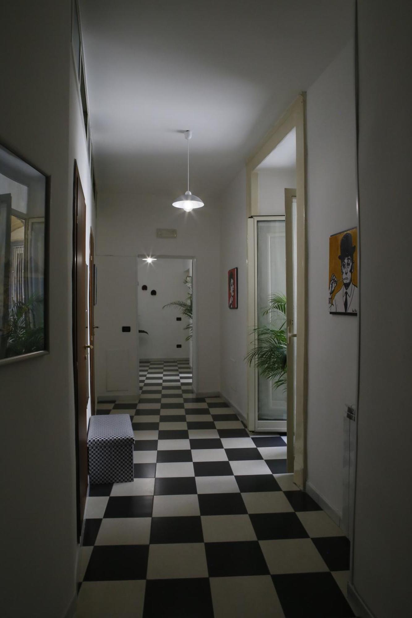 Mb Intera Casa Naples