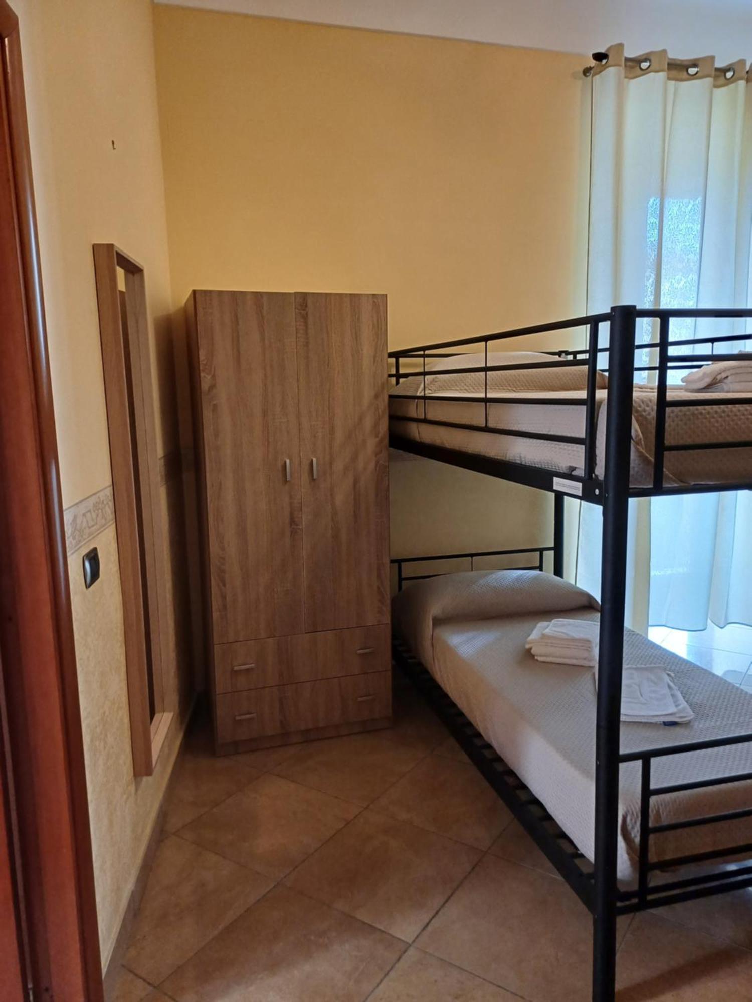 Town Hostel Naples