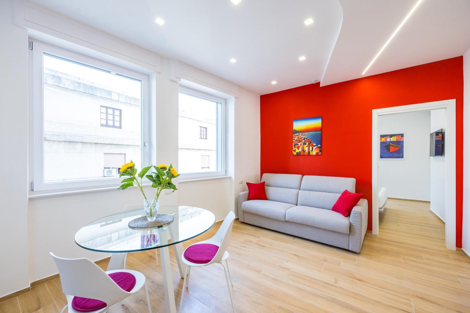 New In The Heart Of Naples-attwenty-one Coral Apartment