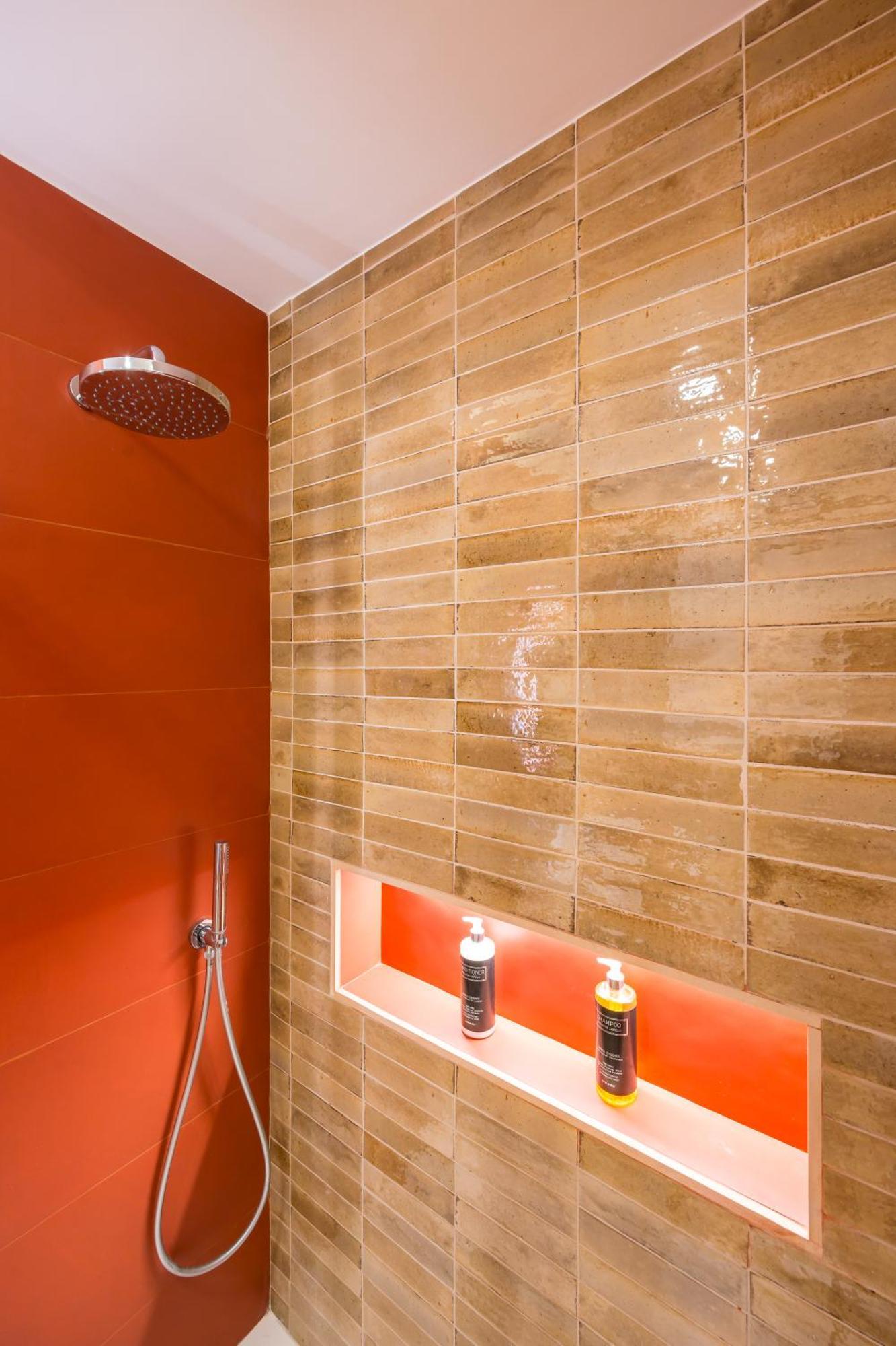 New In The Heart Of Naples-attwenty-one Coral Naples