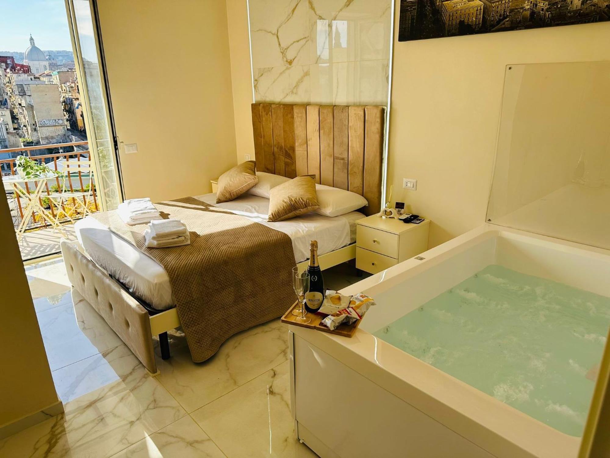 Lovedream Naples
