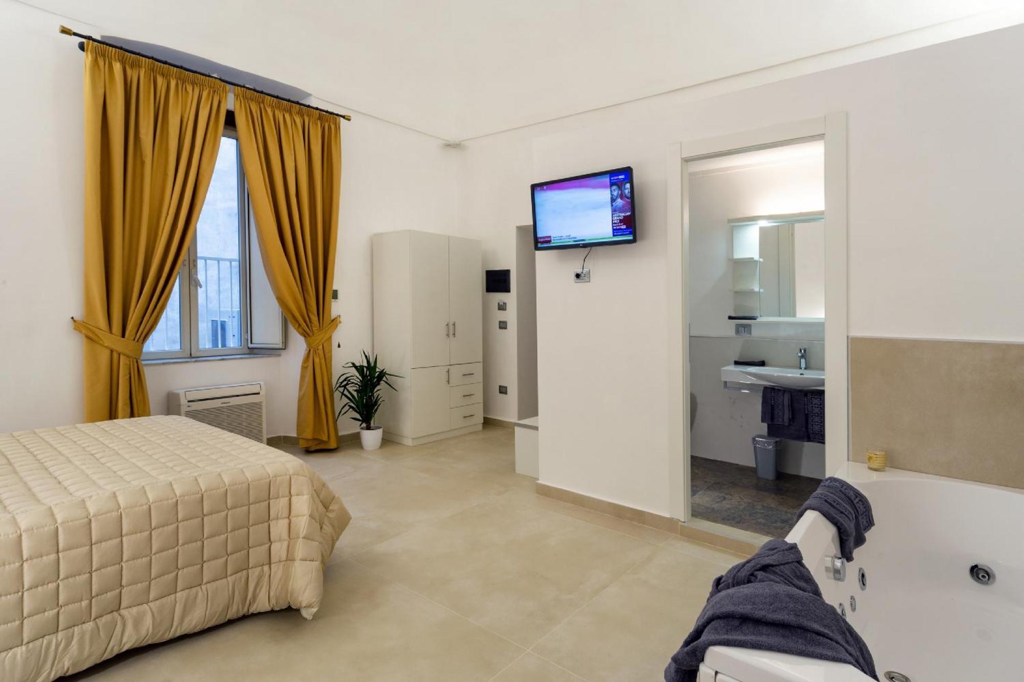 Hotel Il Tesoro Smart &