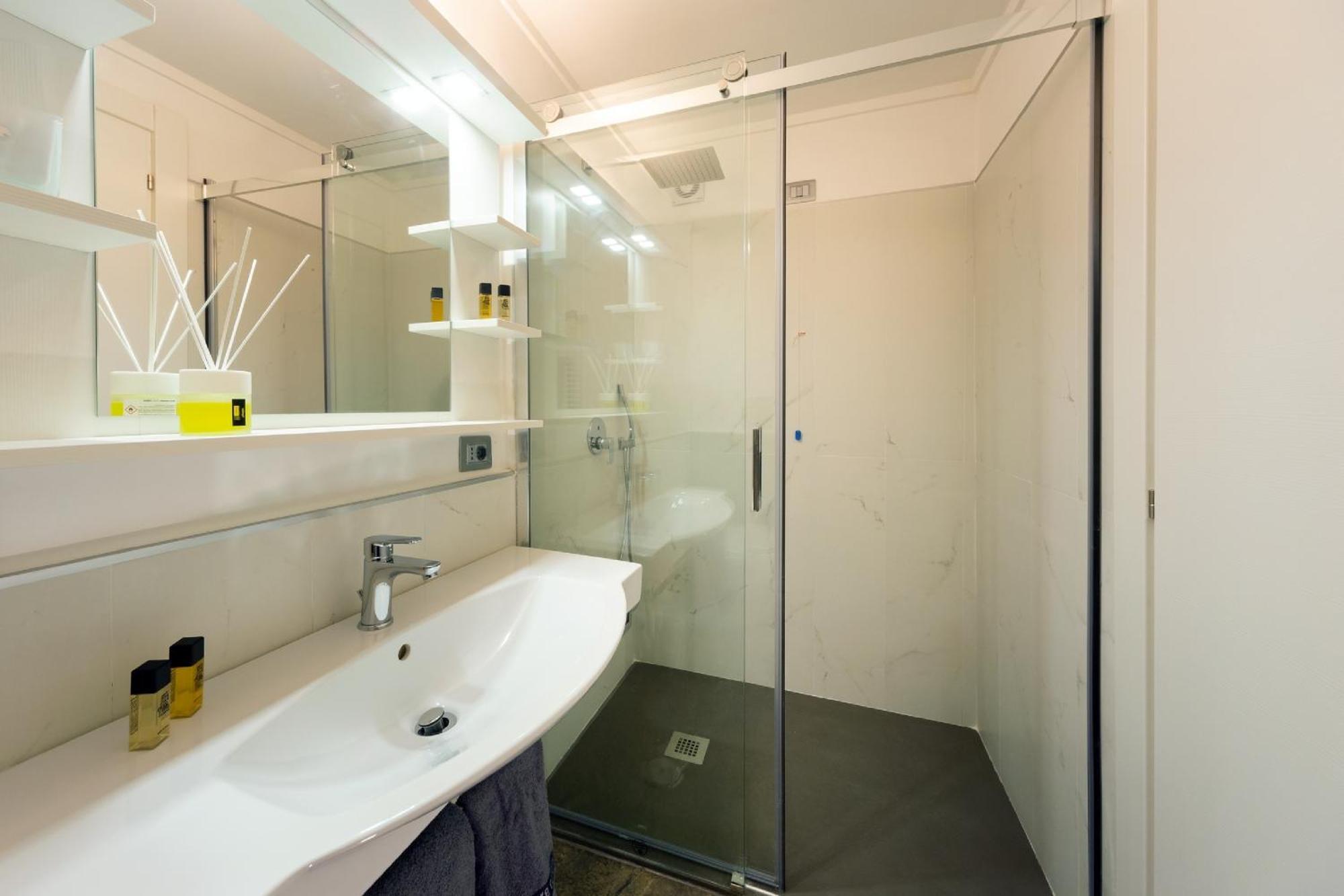 Hotel Il Tesoro Smart &