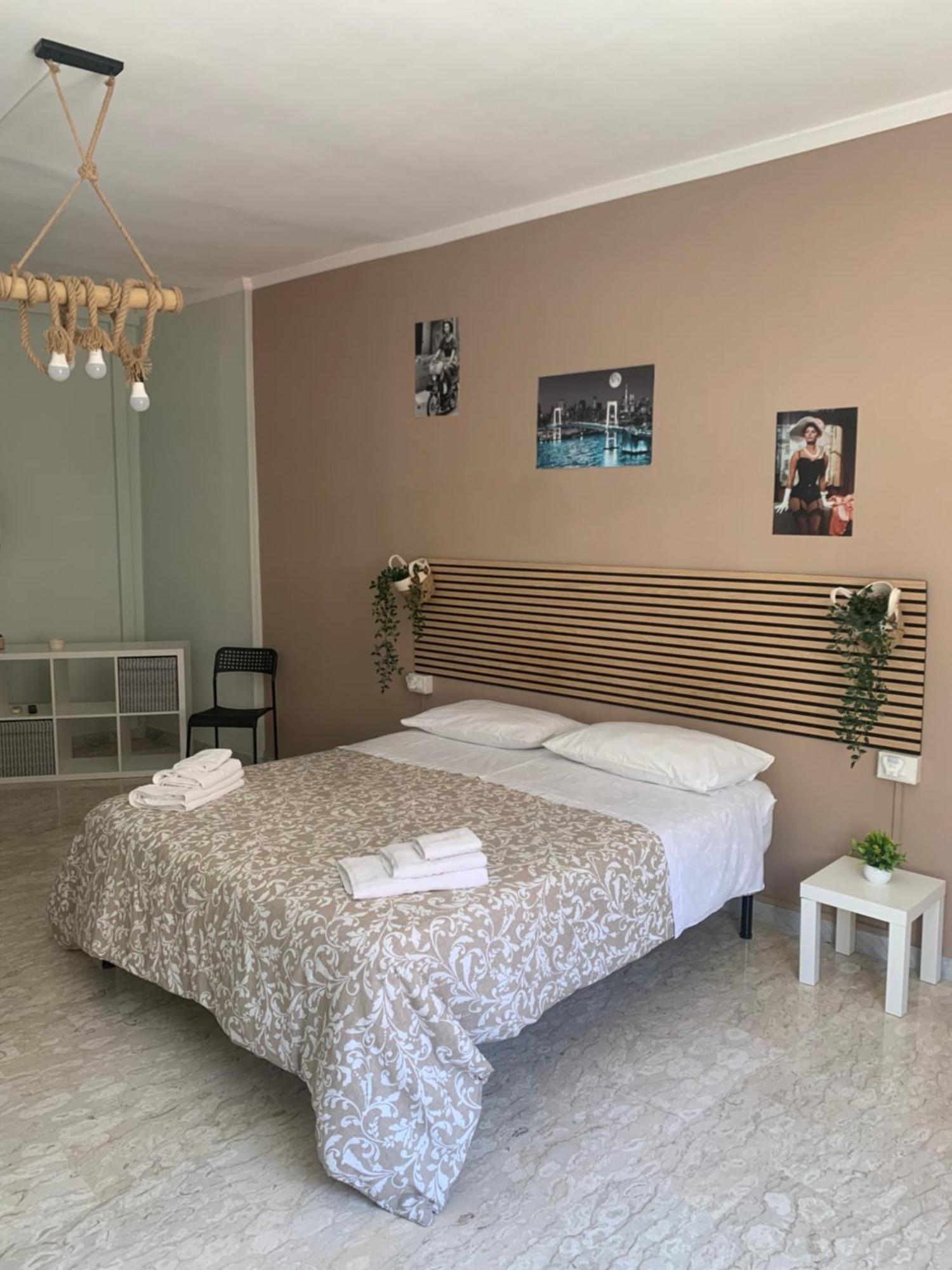Bed & Breakfast Neapolis Center2 *