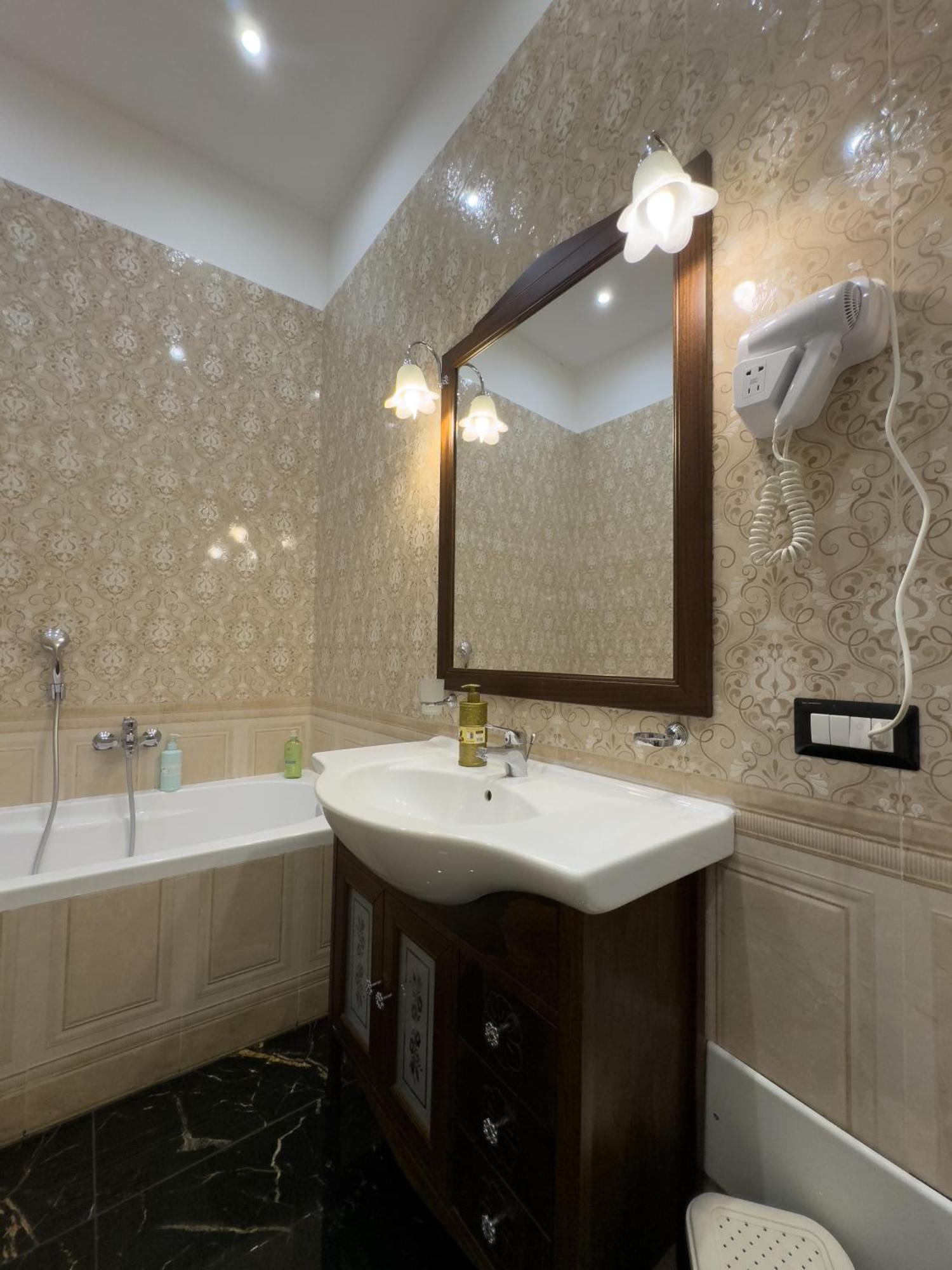 My Luxury Bed & Breakfast Naples