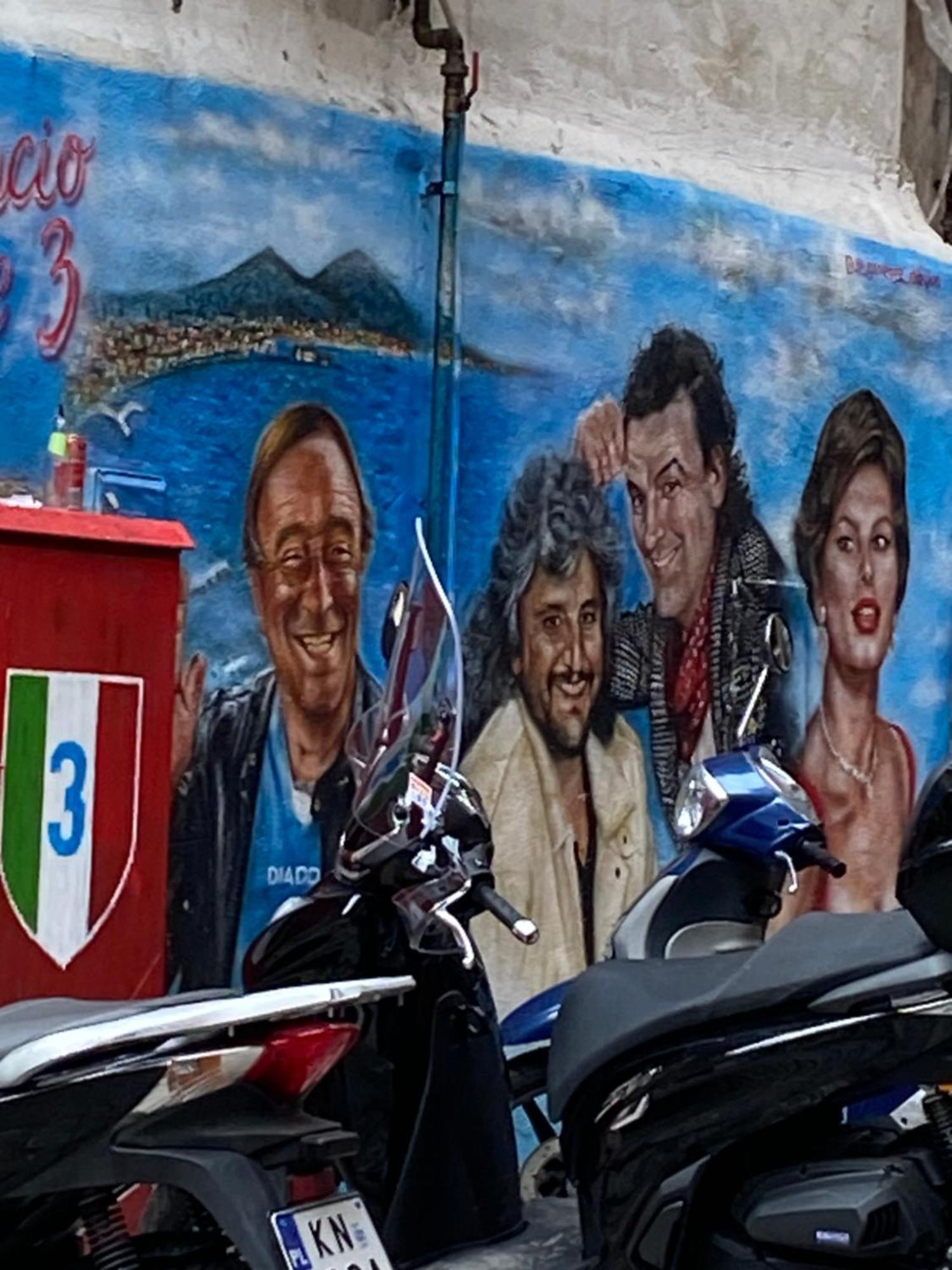 Civico 22 Silvestre Naples