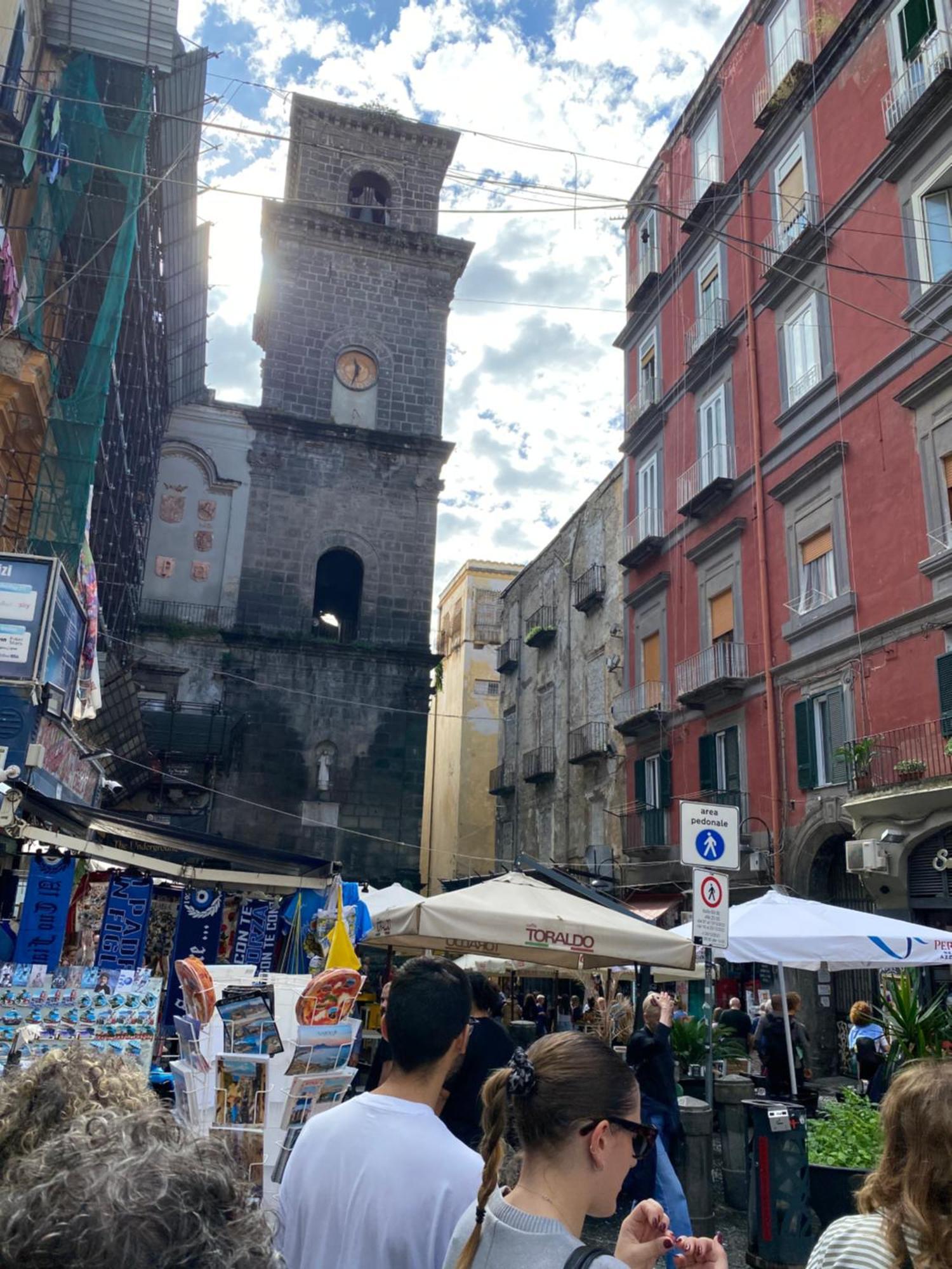 Civico 22 Silvestre Naples