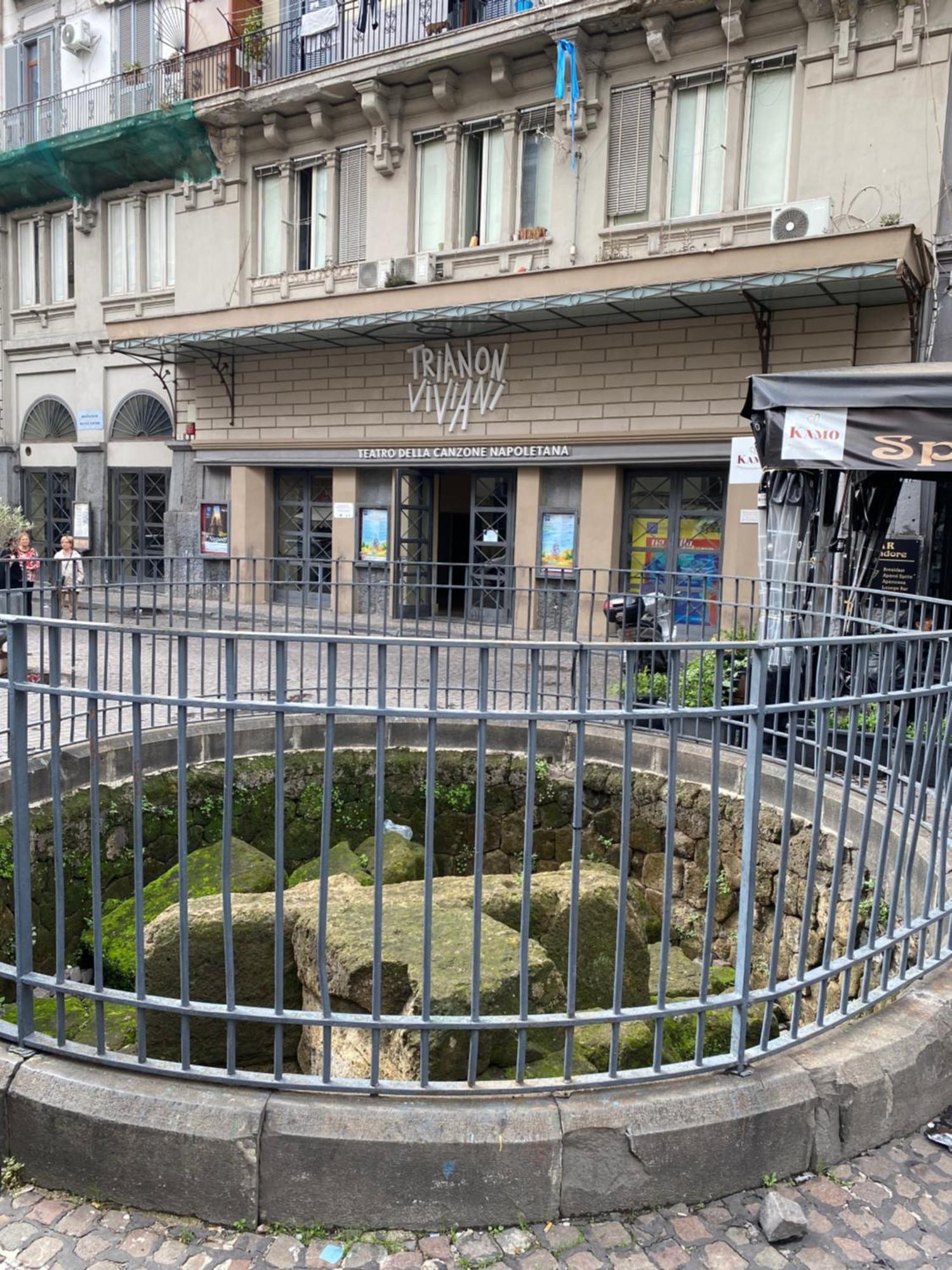 Bed & Breakfast Civico 22 Silvestre Naples