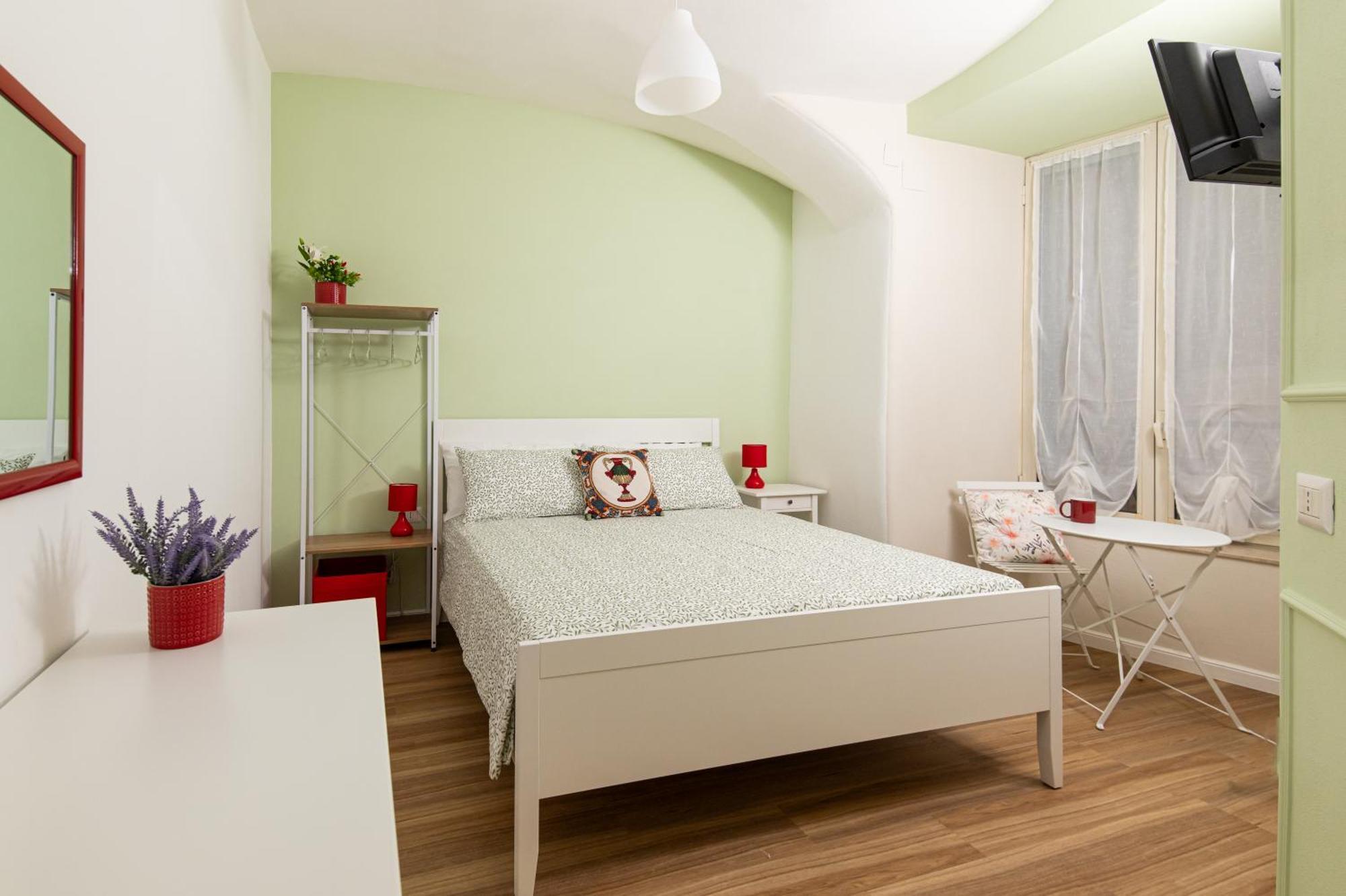 Guest house Casa Megaride