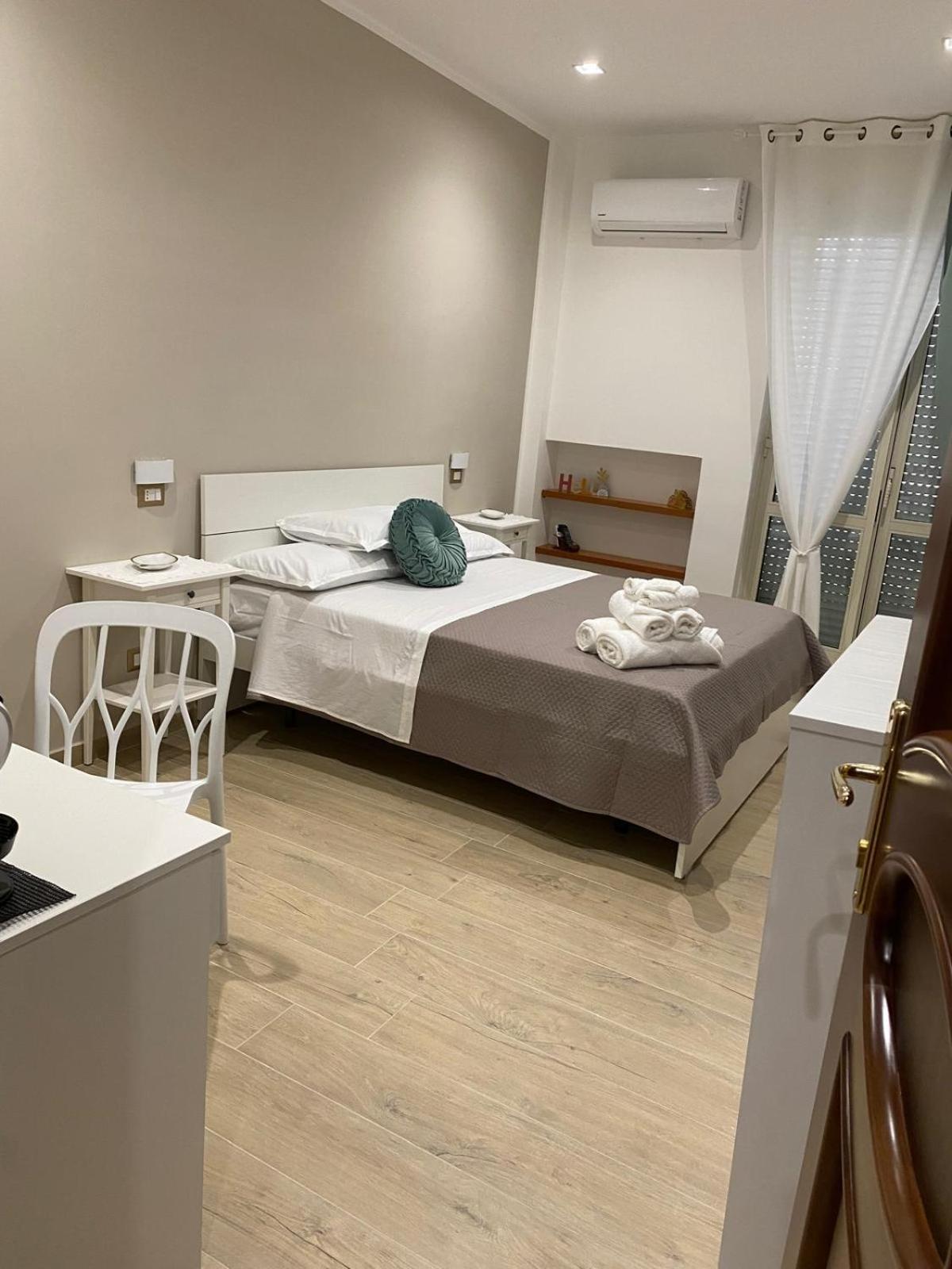 Civico 22 Silvestre Bed & Breakfast *