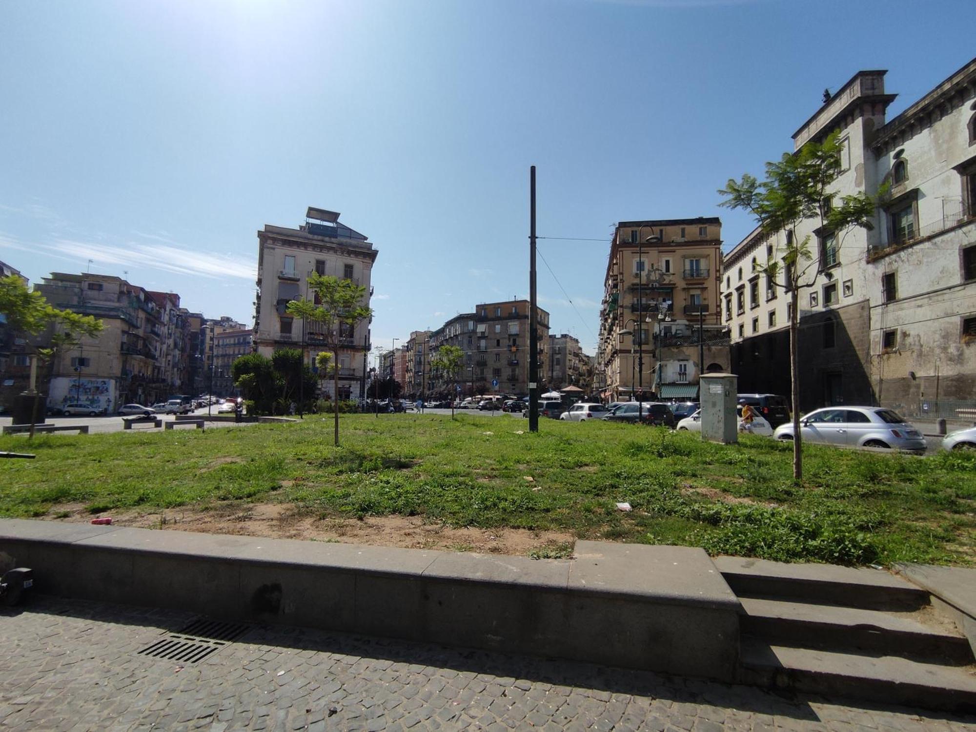 Na' Stanza In Piazza Apartment Naples